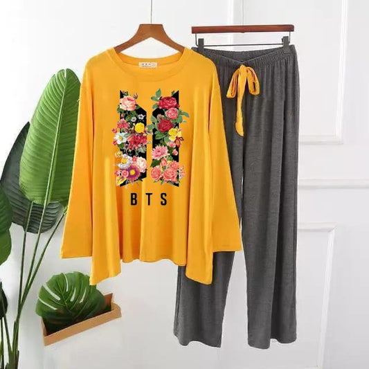 Trendy Floral Logo Graphic Lounge Set - Relaxed Fit PJs