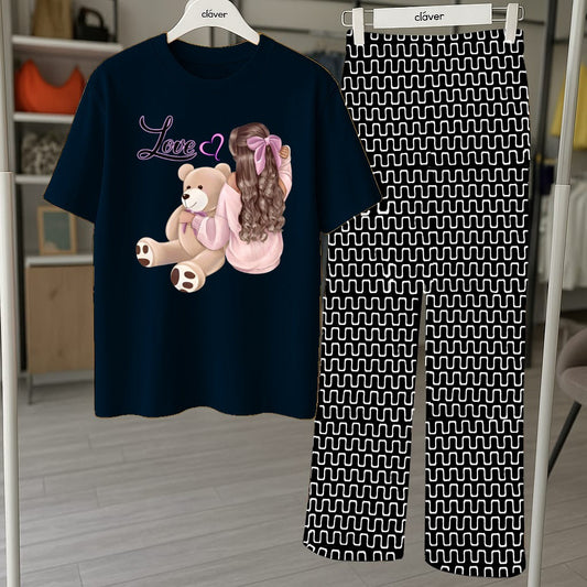 Cute Teddy Bear Graphic Pajama Set - Printed Tee and Abstract Pattern Pants